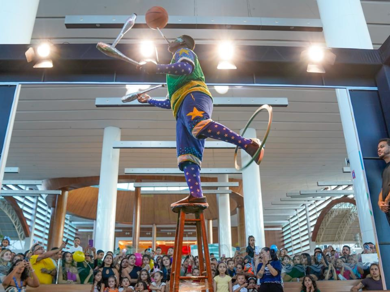 Confira os melhores momentos do Circo da Trup no Dia das Crianças RioMar