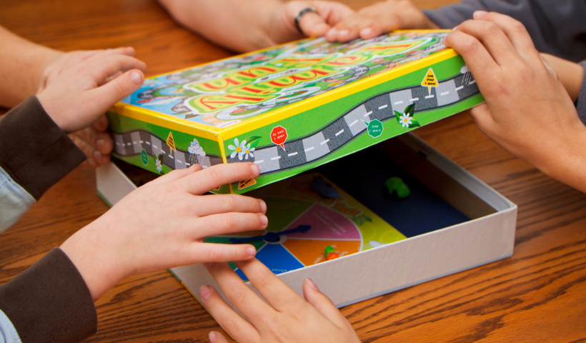 9 jogos de tabuleiro para presentear no Dia das Crianças