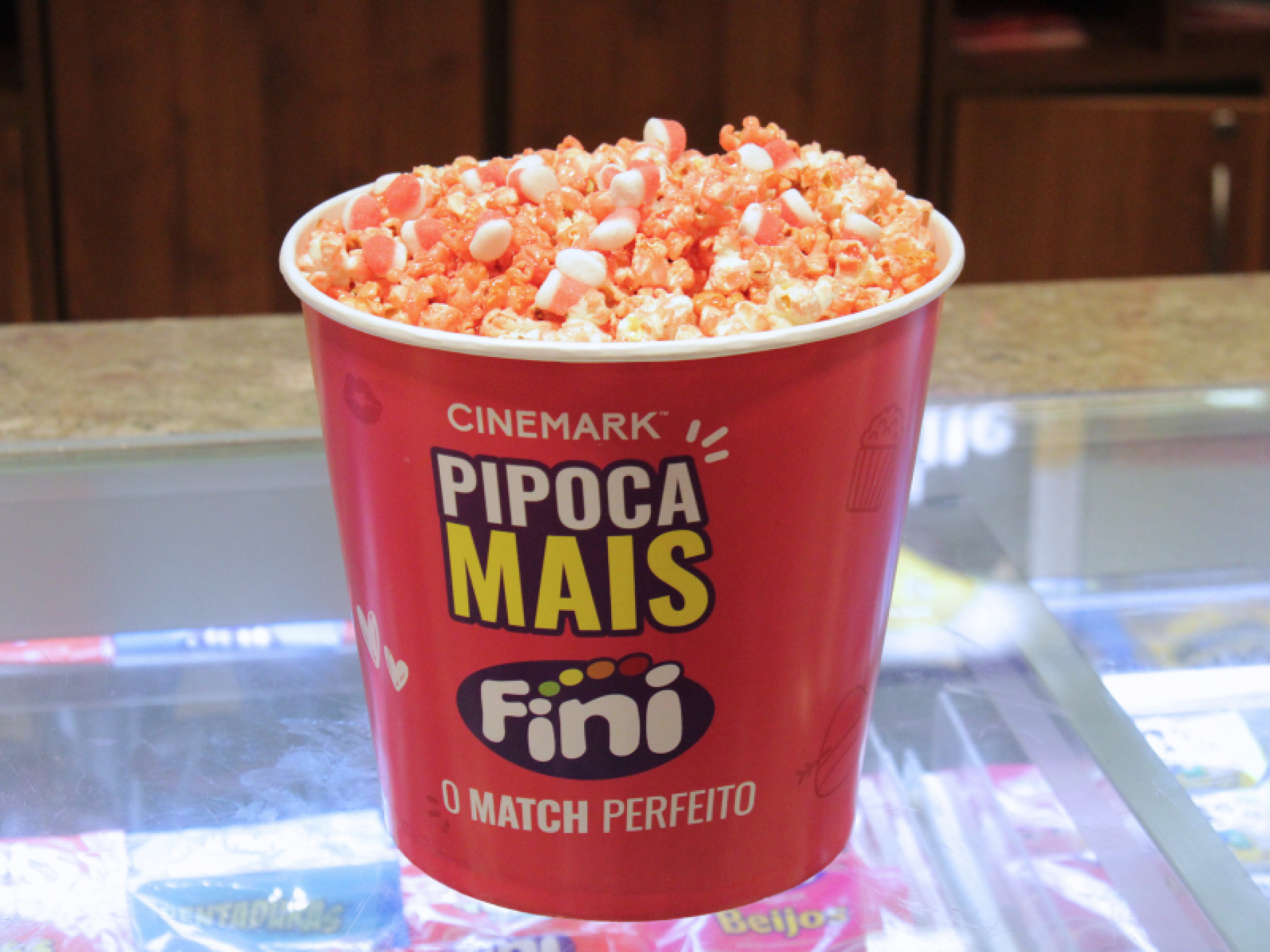 Cinemark + Fini