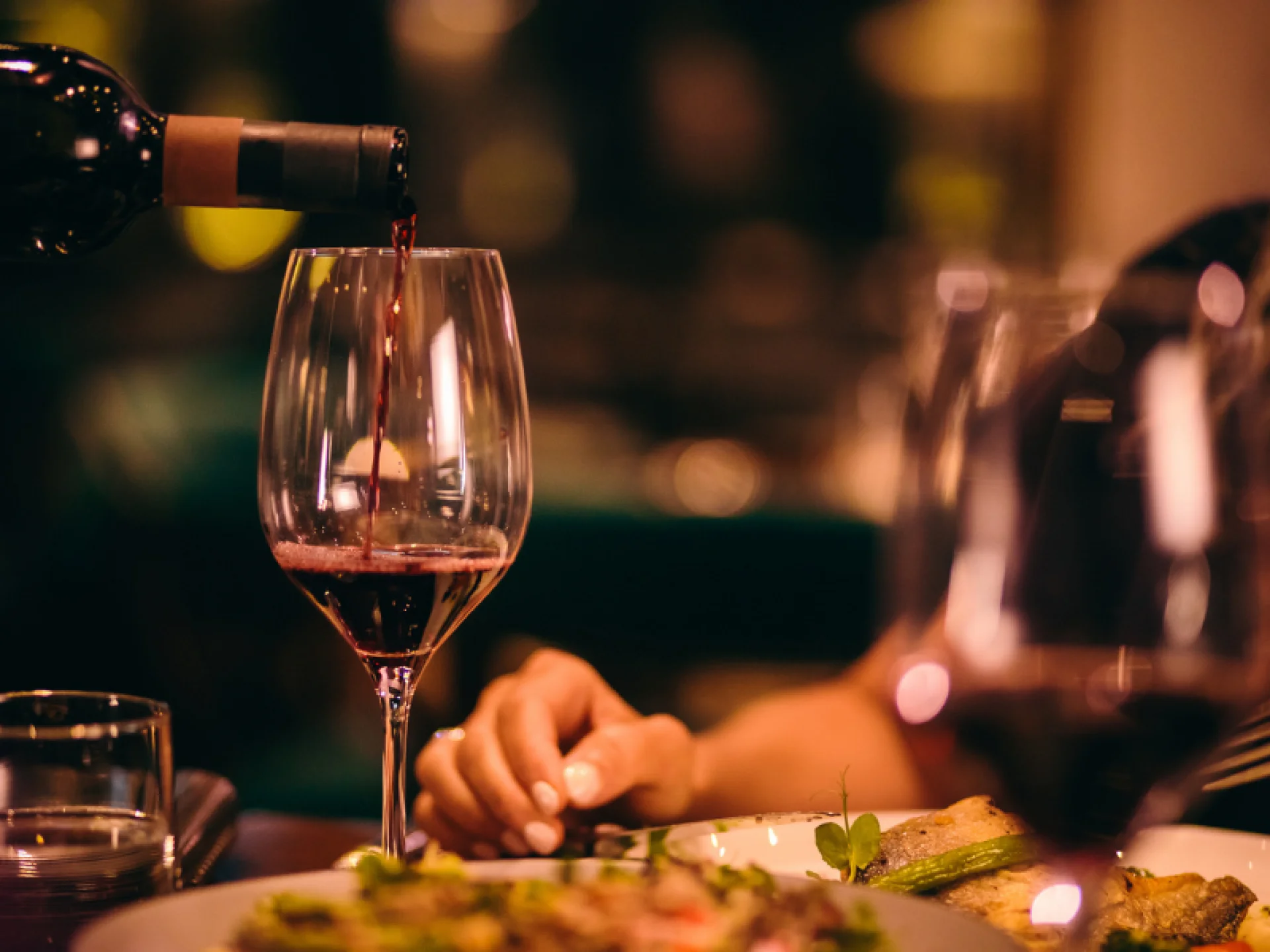 Começa 9ª edição do Aromas e Vinhos RioMar