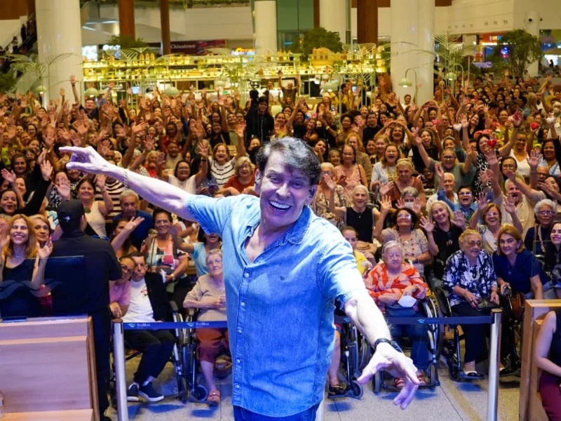 Adilson Ramos realiza apresentação emocionante de Dia das Mãe