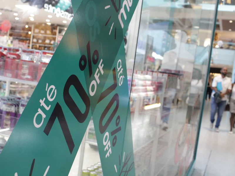 Happy Friday: confira o horário de funcionamento especial