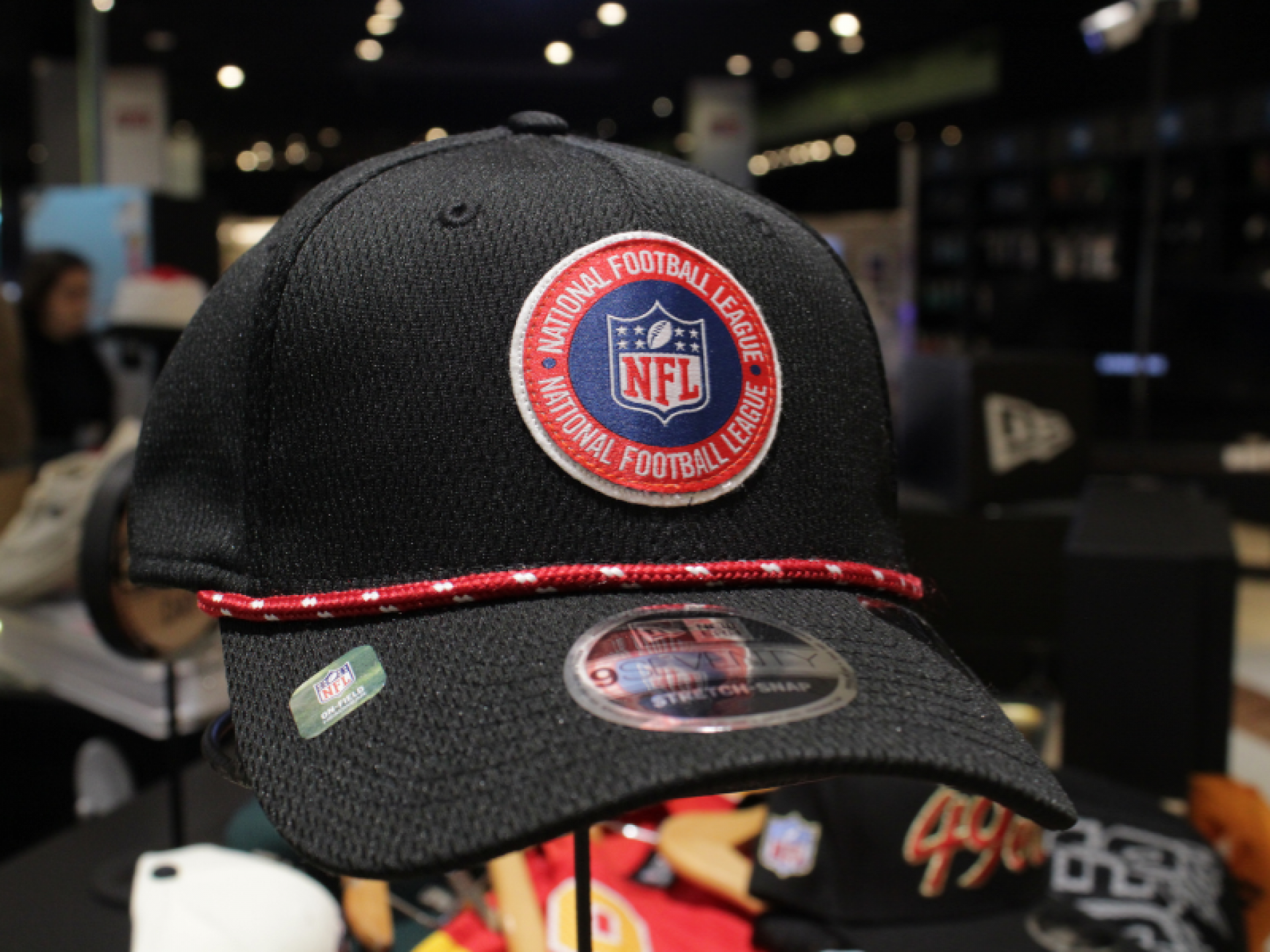 Boné da NFL disponível na New Era. Boné da NFL disponível na New Era.
