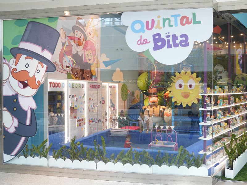 Livros ganham espaço nas brincadeiras do Quintal do Bita