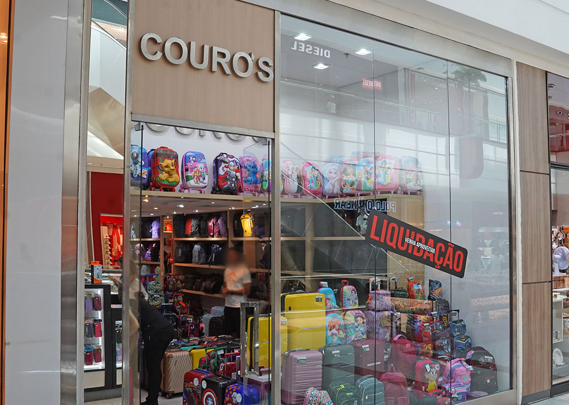 COURO'S