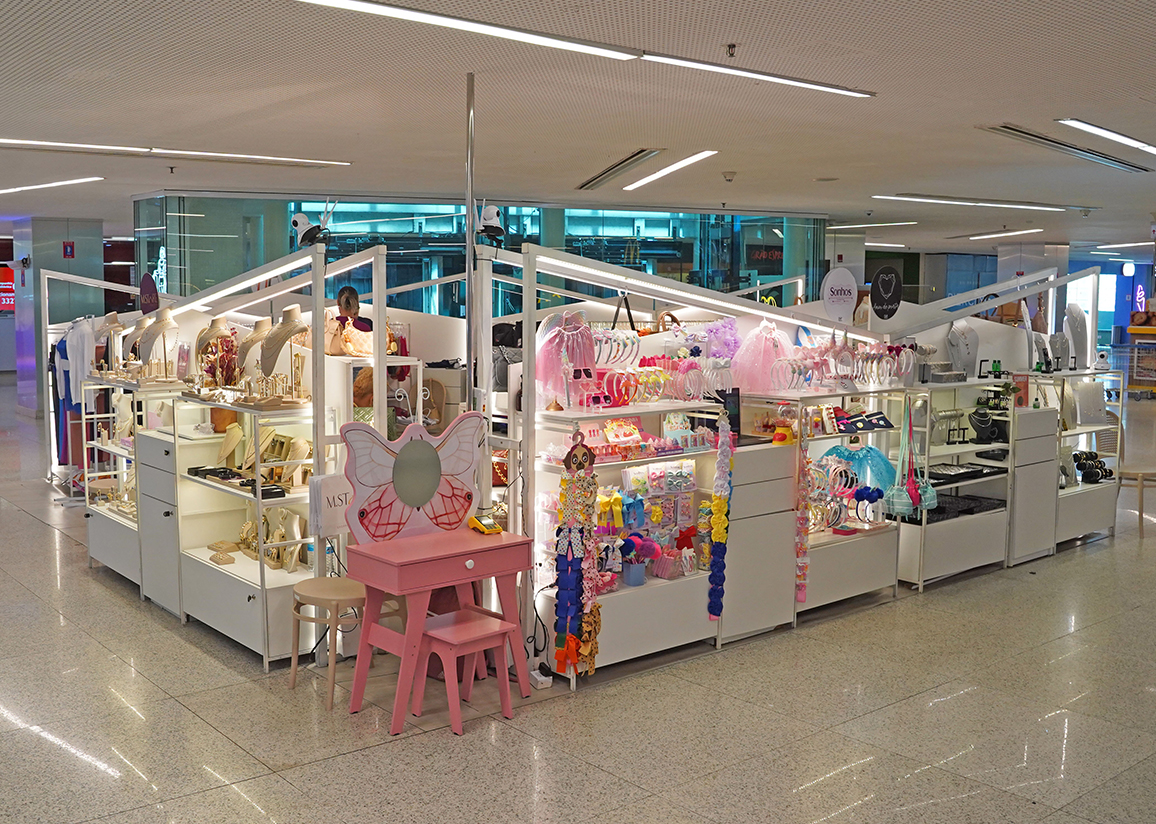 OUTFASHION (QUIOSQUE)