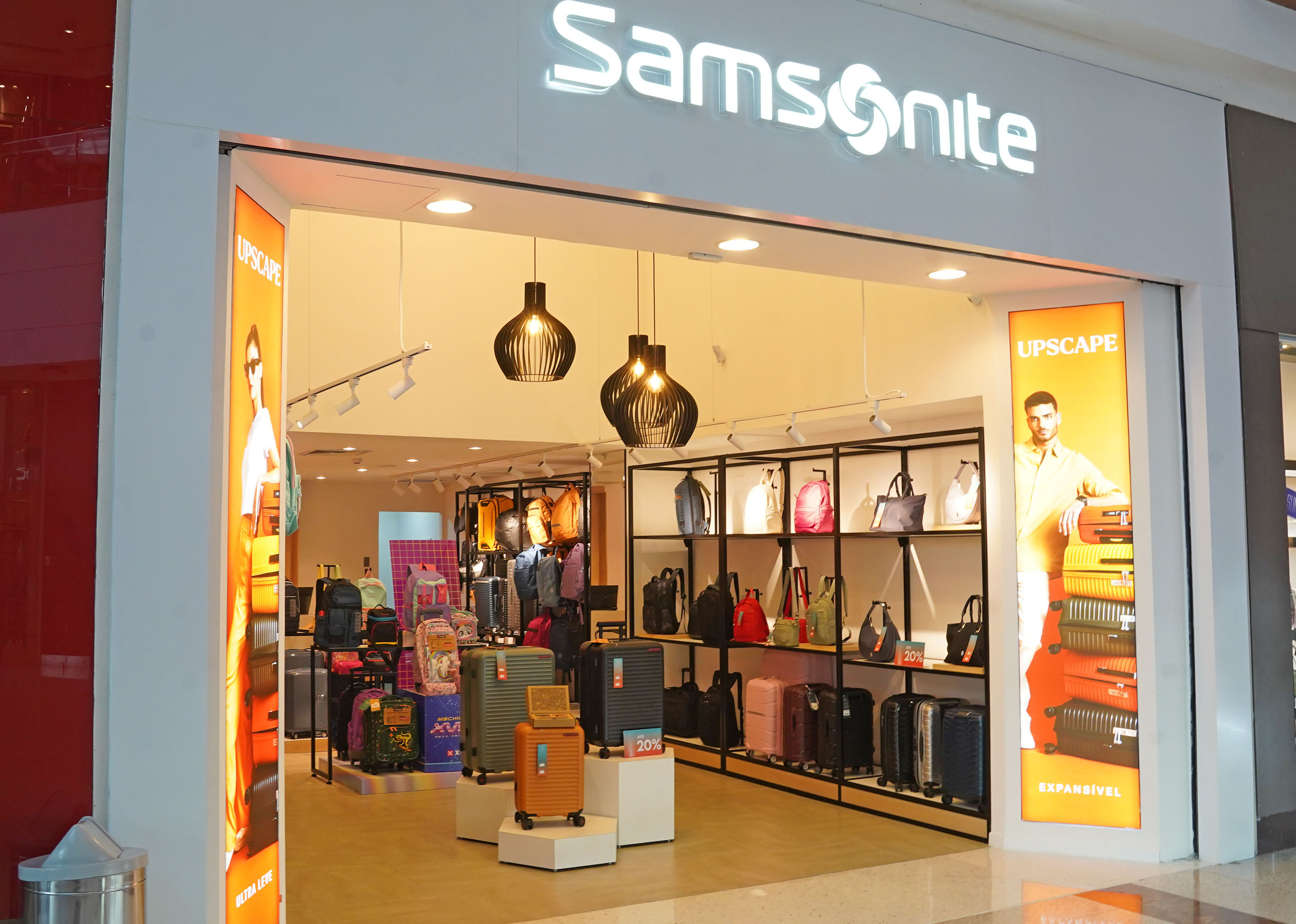 SAMSONITE